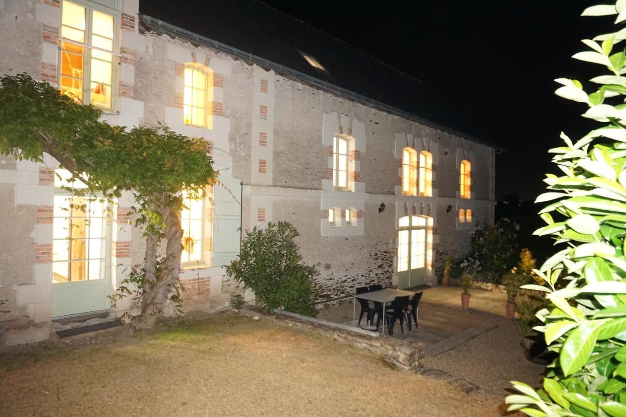 La Haye Gites Et Chambre D'Hotes Avrillé Exterior foto